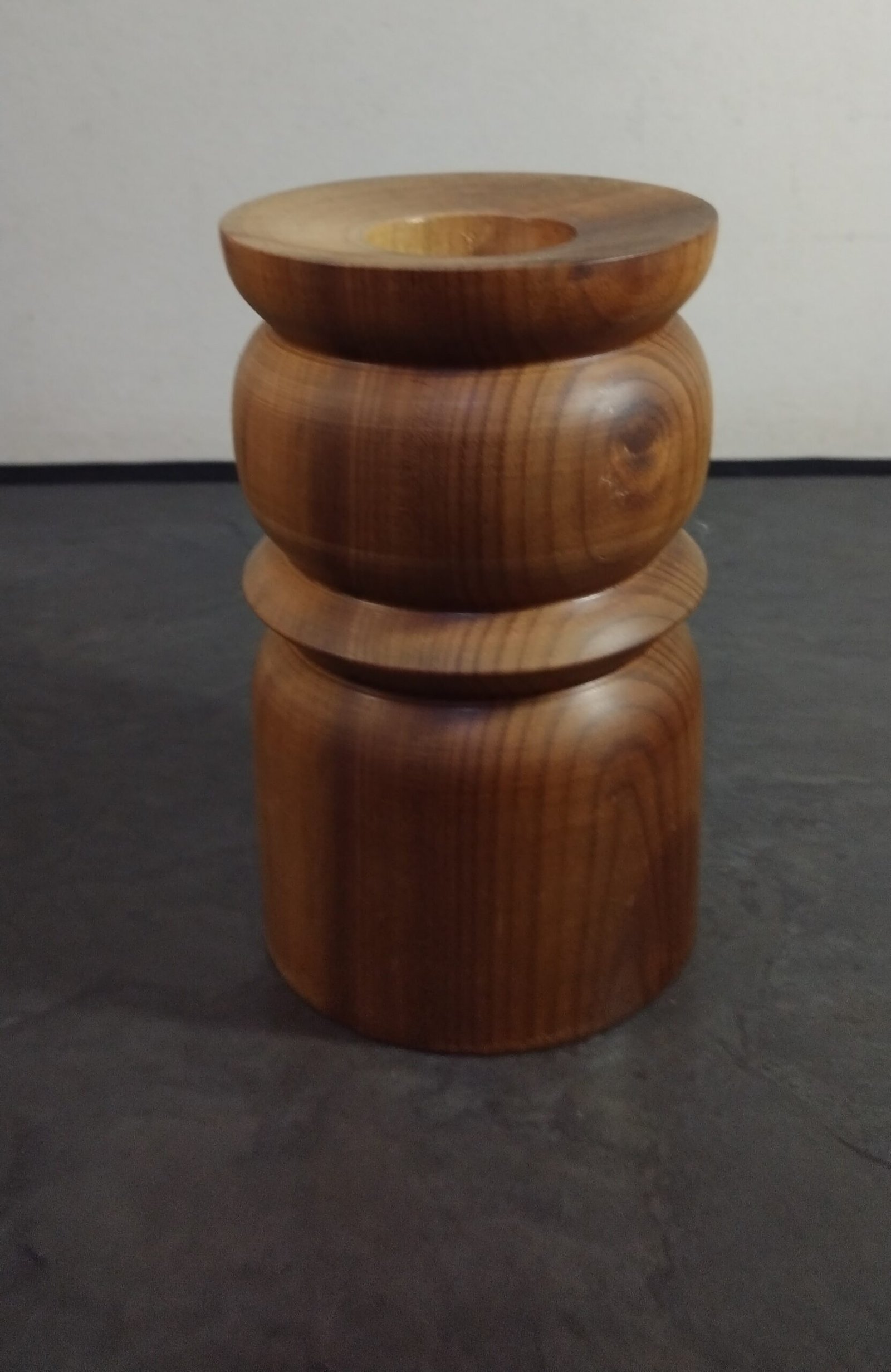 Stink wood candle holder